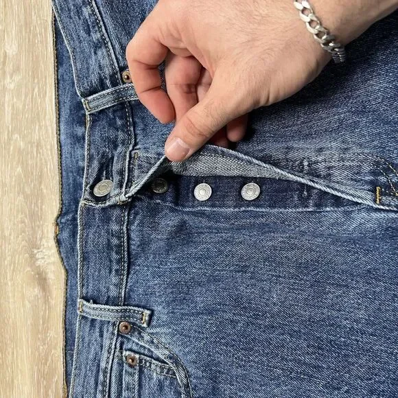 Levis 501 Mens 36x30 Light Wash Button Fly Straight Leg Denim Jeans